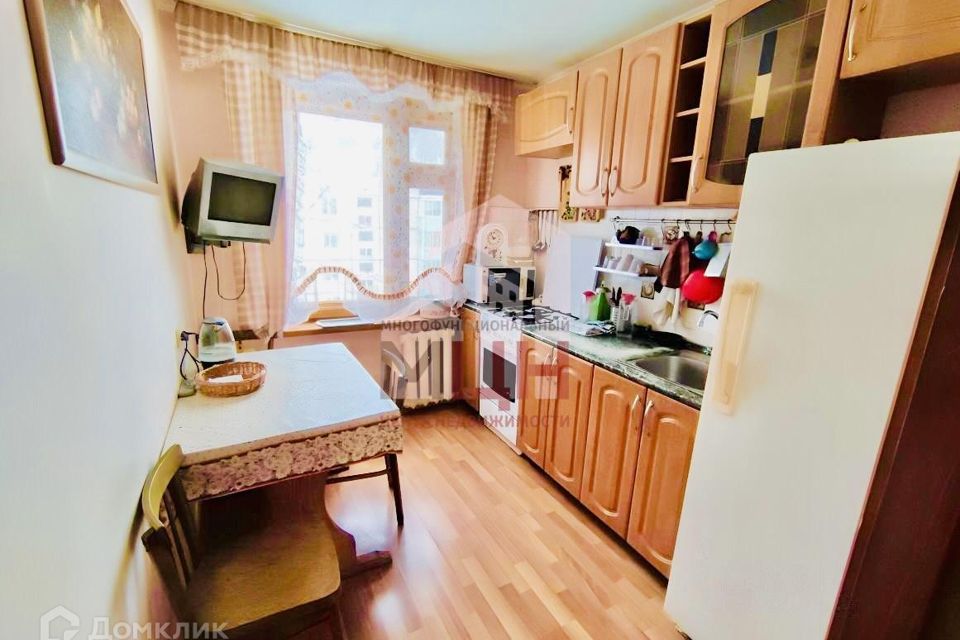 Продаётся 3-комнатная квартира, 52.7 м²