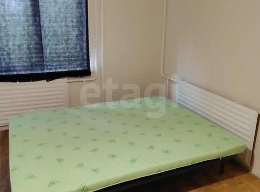 Продаётся комната в 4-комн. квартире, 14 м²