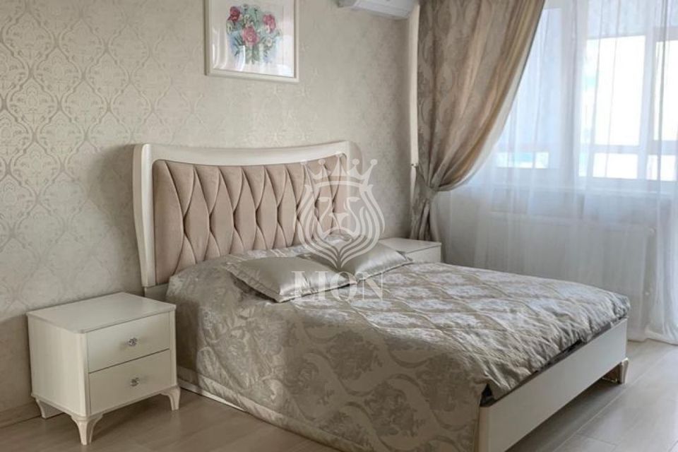 Продаётся 1-комнатная квартира, 43.8 м²