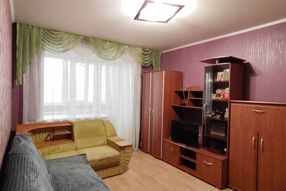 Продаётся 1-комнатная квартира, 37 м²