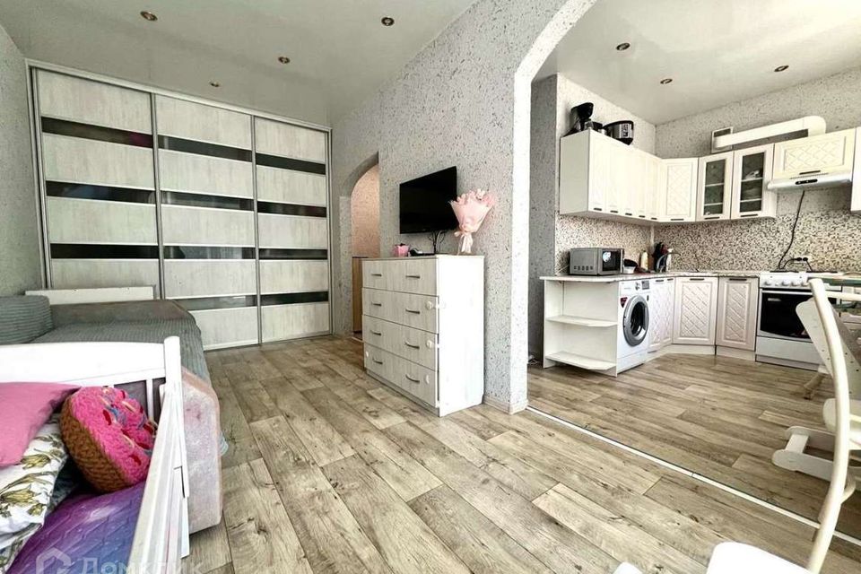 Продаётся 1-комнатная квартира, 33 м²