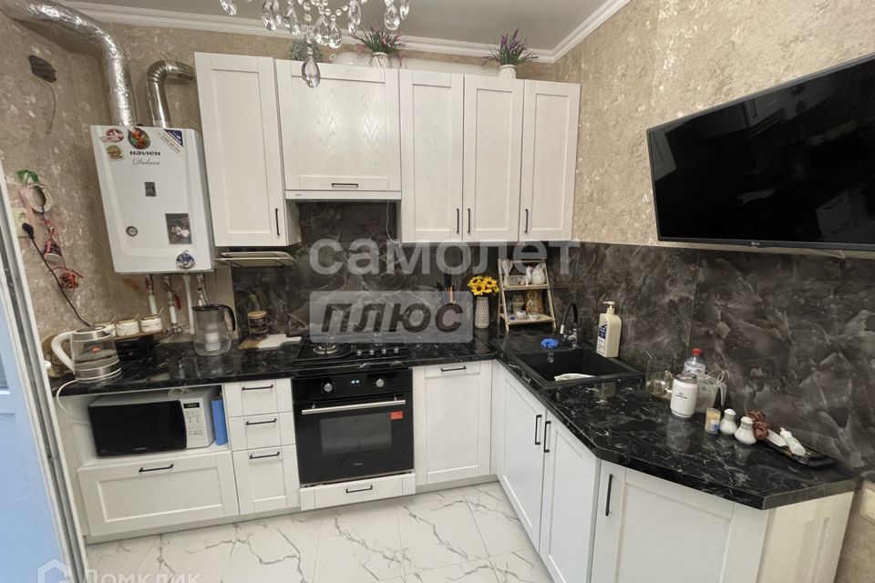 Продаётся 3-комнатная квартира, 60 м²