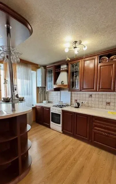 Продаётся 3-комнатная квартира, 73 м²