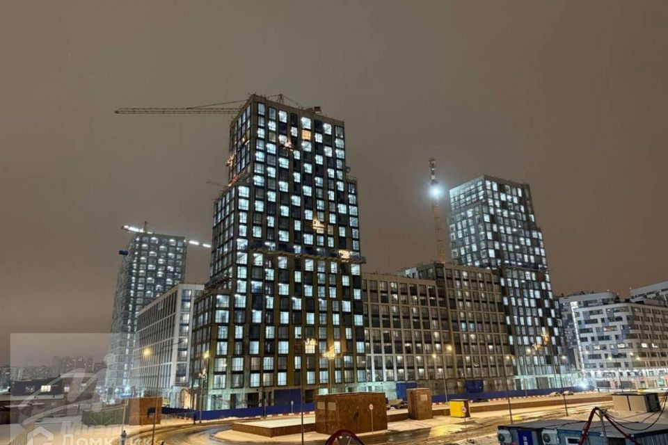 Продаётся 4-комнатная квартира, 117.9 м²