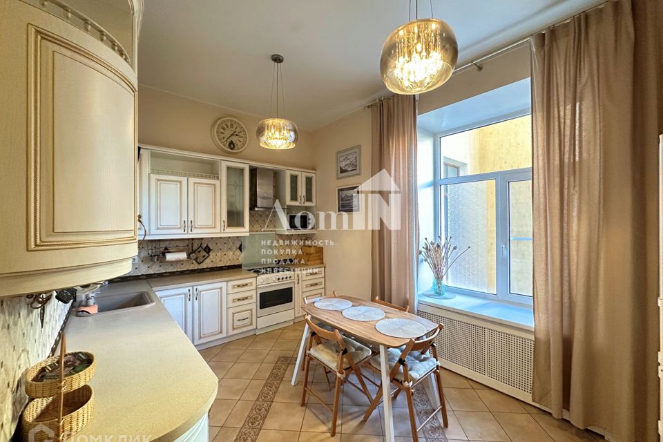 Продаётся 3-комнатная квартира, 75 м²
