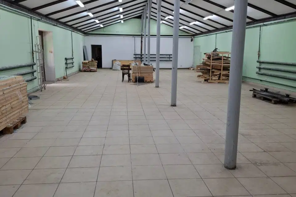 Сдаётся помещение своб. назначения, 345 м²