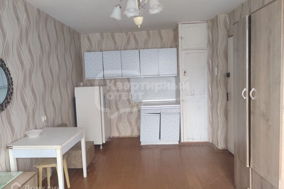 Продаётся комната в 4-комн. квартире, 16.3 м²