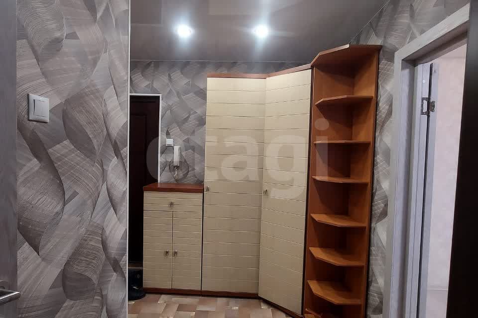 Сдаётся 1-комнатная квартира, 50 м²