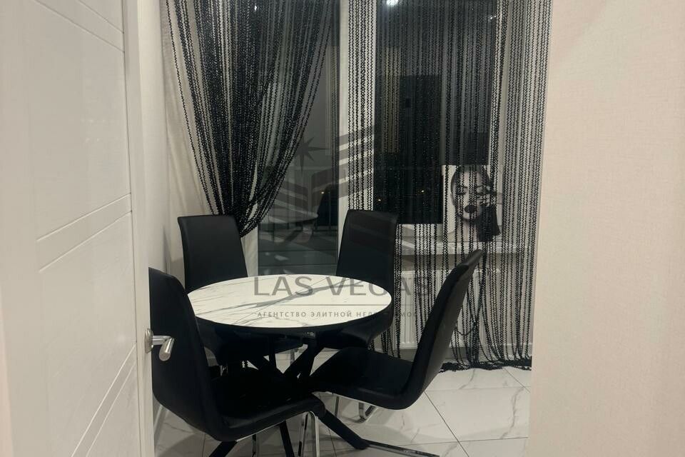 Сдаётся 1-комнатная квартира, 45 м²