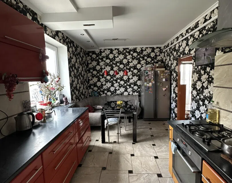 Продаётся 1-этажный дом, 154.9 м²