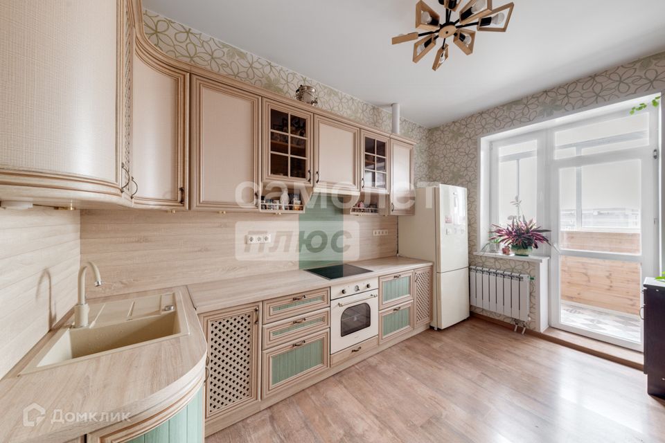 Продаётся 3-комнатная квартира, 82 м²