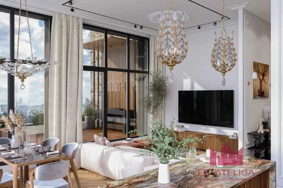 Продаётся 3-комнатная квартира, 148 м²
