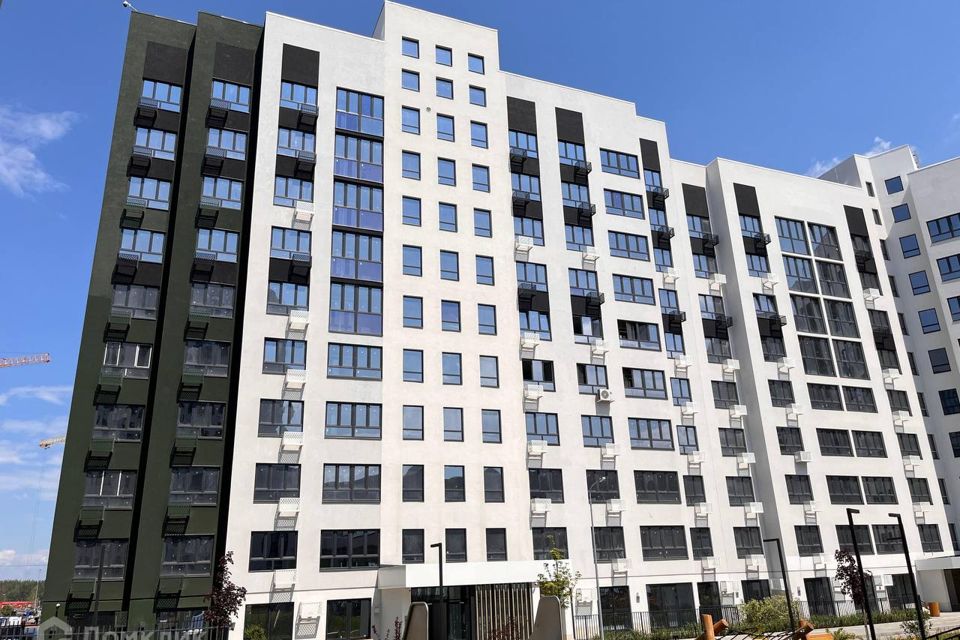 Продаётся 2-комнатная квартира, 70.3 м²