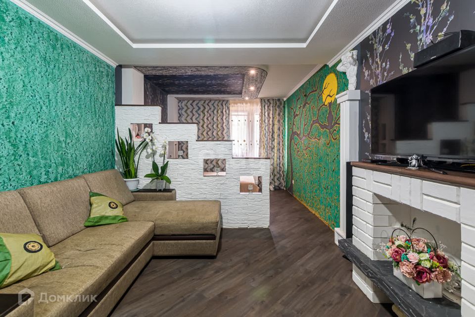 Продаётся 2-комнатная квартира, 65 м²
