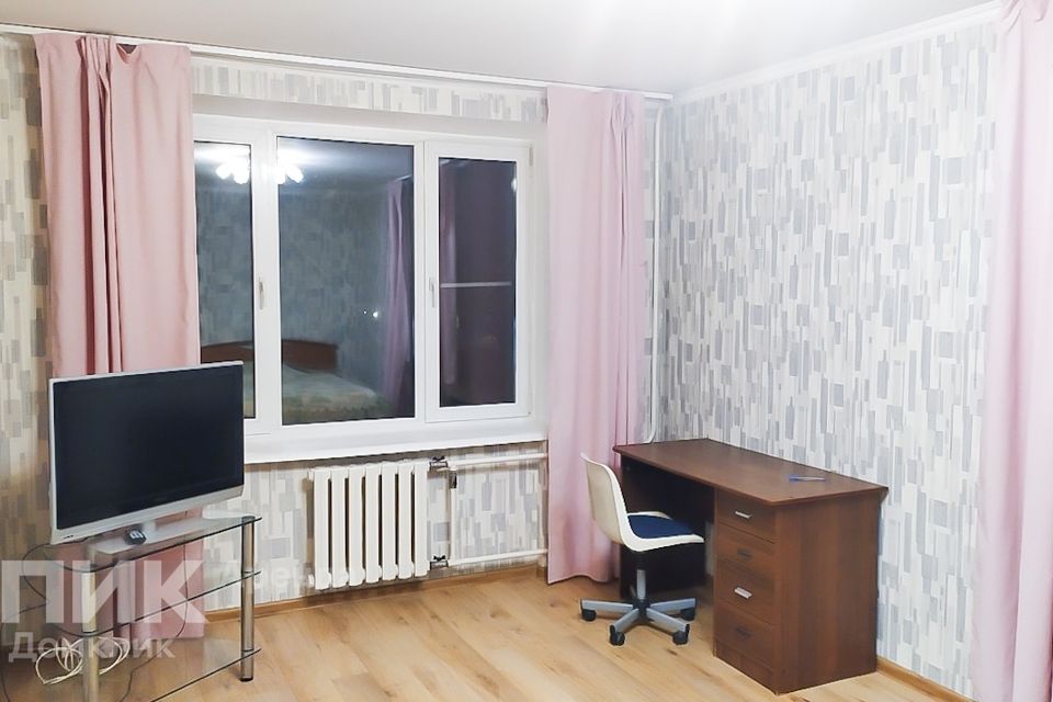 Сдаётся 2-комнатная квартира, 42 м²