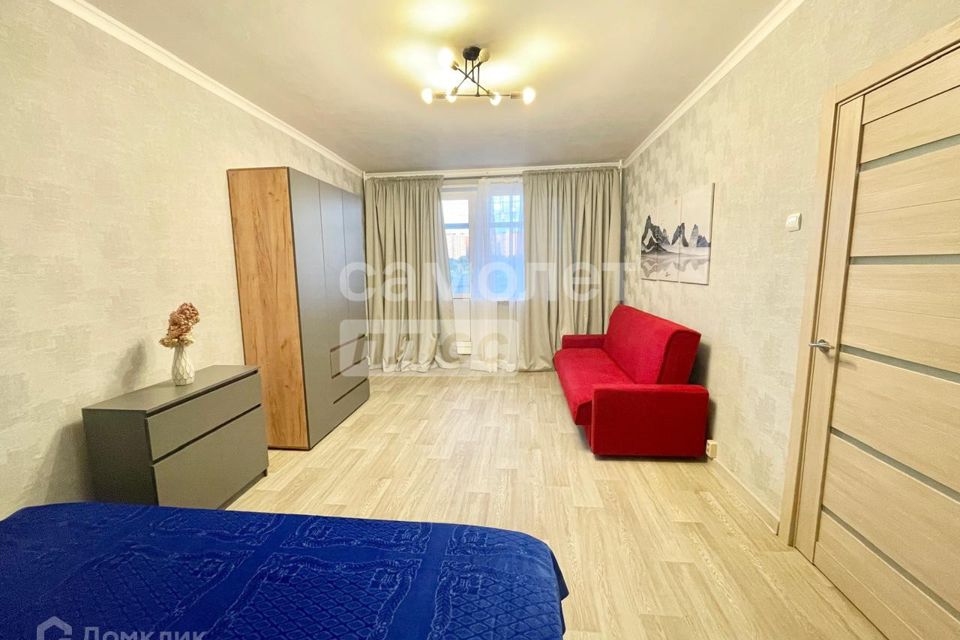 Сдаётся 1-комнатная квартира, 38 м²