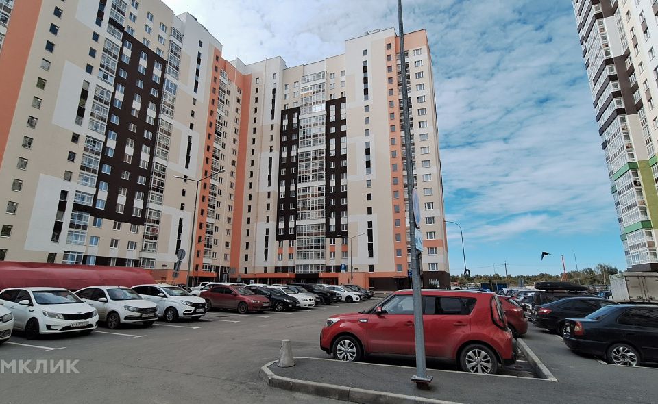Продаётся 3-комнатная квартира, 52.3 м²
