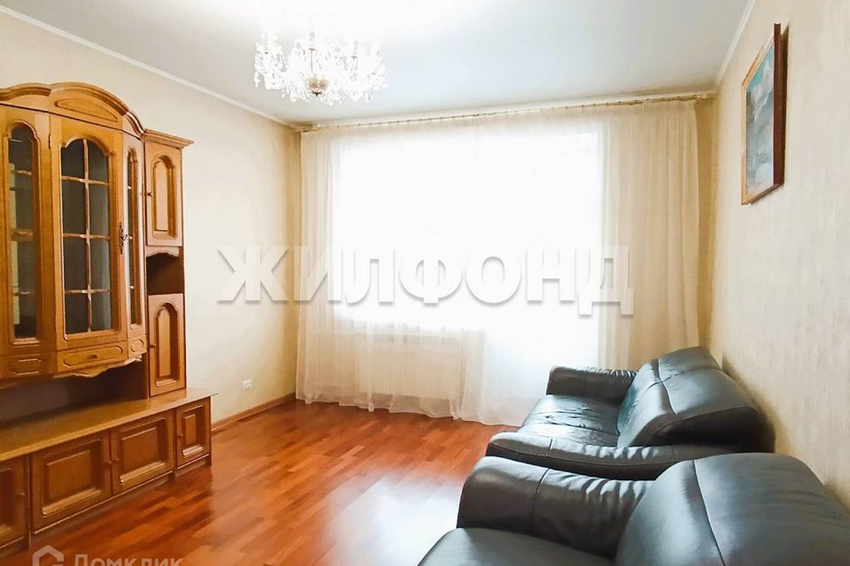 Продаётся 3-комнатная квартира, 100 м²