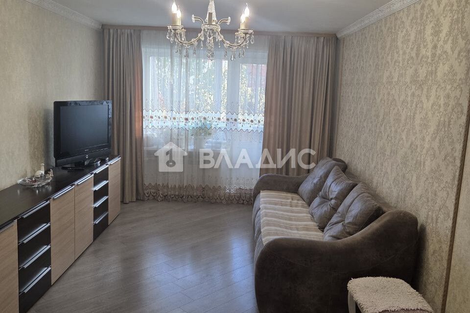 Продаётся 3-комнатная квартира, 56.4 м²
