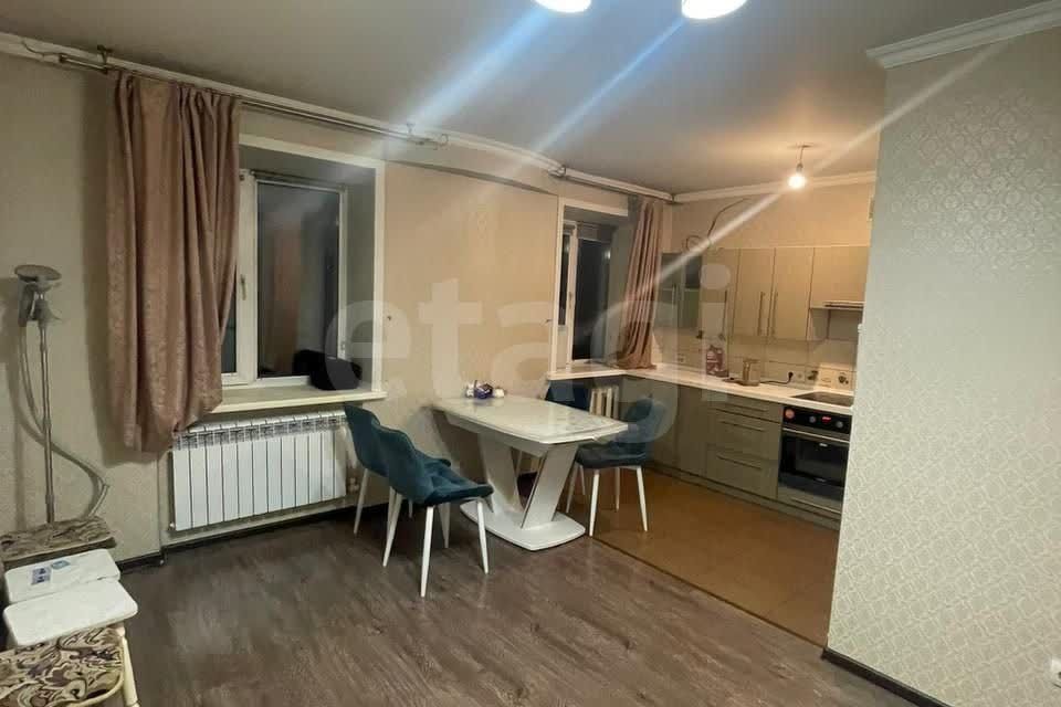 Продаётся 2-комнатная квартира, 56 м²
