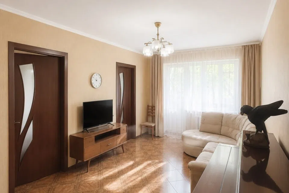 Продаётся 4-комнатная квартира, 65 м²
