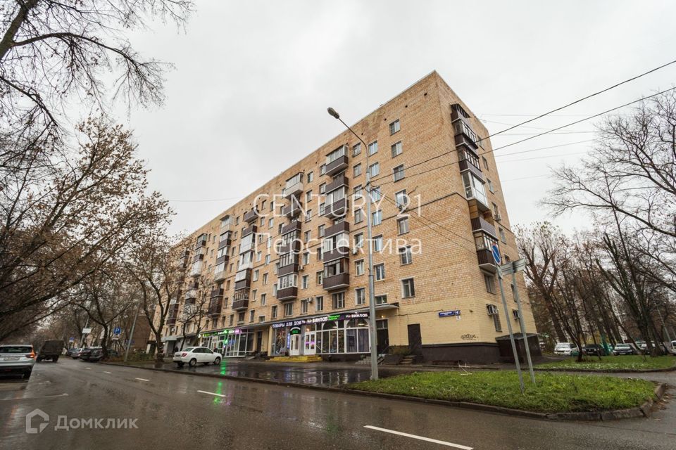 Продаётся 3-комнатная квартира, 55.9 м²