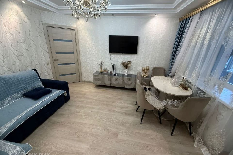 Продаётся 3-комнатная квартира, 54.2 м²