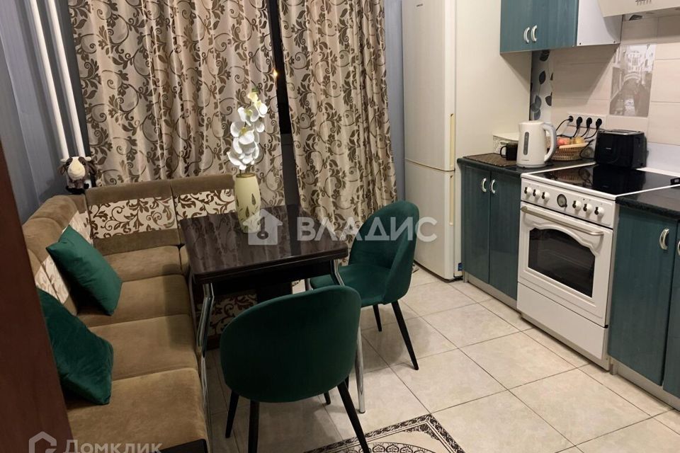 Продаётся 1-комнатная квартира, 45.3 м²