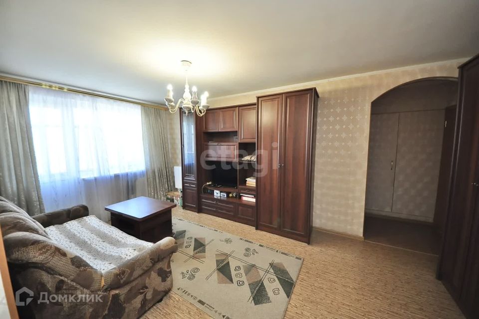 Продаётся 3-комнатная квартира, 59.8 м²