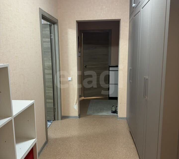 Продаётся 2-комнатная квартира, 61.7 м²