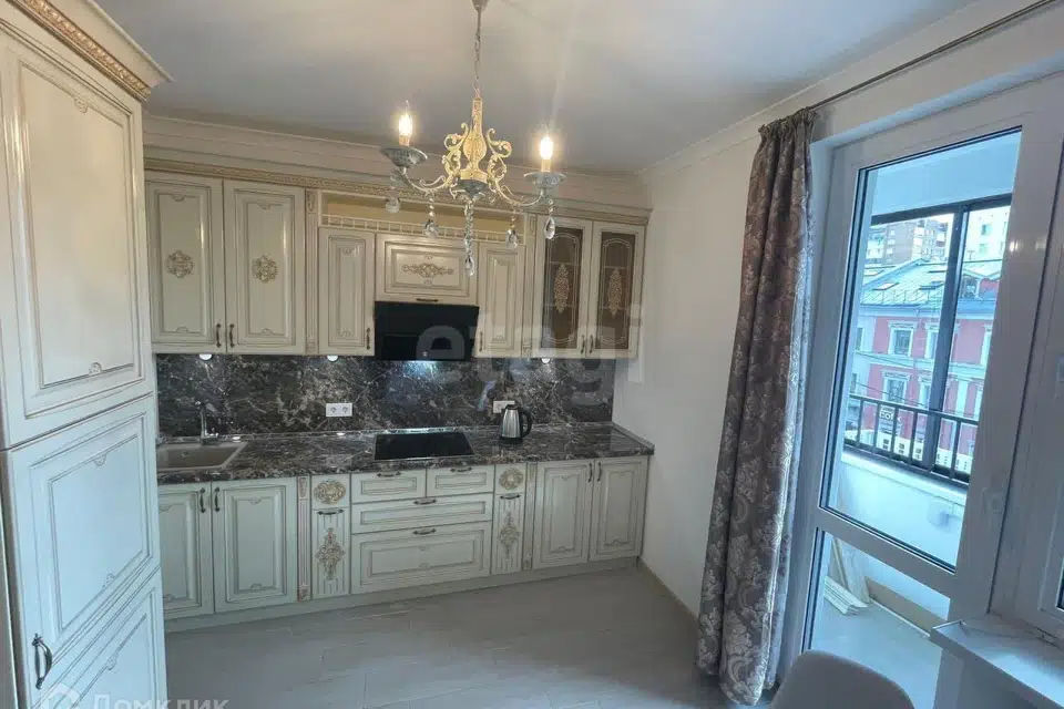 Продаётся 1-комнатная квартира, 46.3 м²