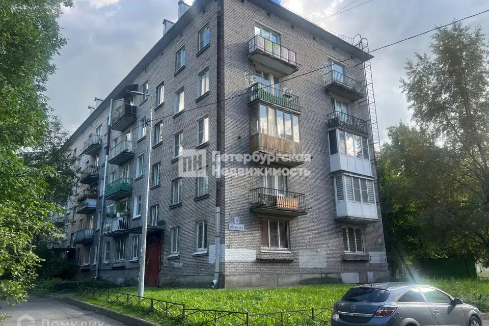 Продаётся 1-комнатная квартира, 35.2 м²