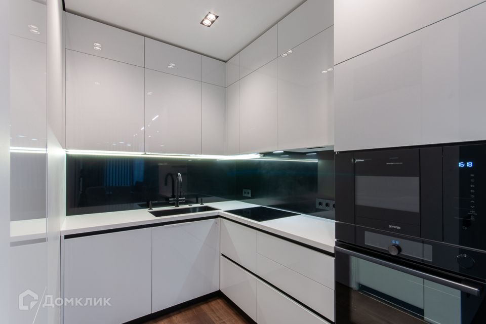 Продаётся 2-комнатная квартира, 84 м²