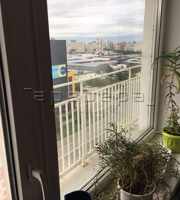Продаётся 4-комнатная квартира, 104.8 м²