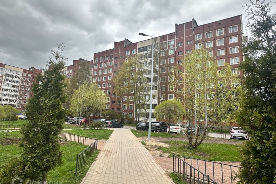 Продаётся 3-комнатная квартира, 57.7 м²
