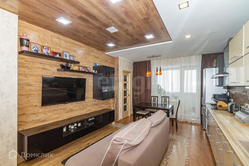 Продаётся 3-комнатная квартира, 70 м²