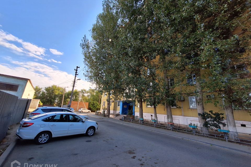 Продаётся 1-комнатная квартира, 42 м²
