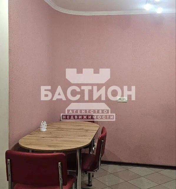 Продаётся 2-комнатная квартира, 56.9 м²