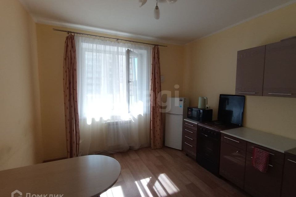 Продаётся 1-комнатная квартира, 40.3 м²