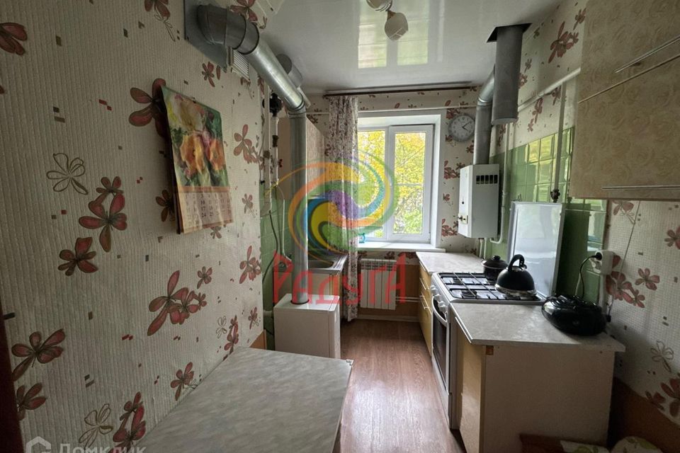 Продаётся 3-комнатная квартира, 57.9 м²