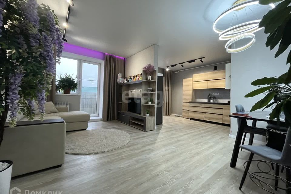 Продаётся 3-комнатная квартира, 94.3 м²
