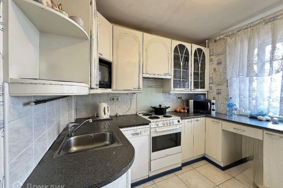 Продаётся 3-комнатная квартира, 72.5 м²