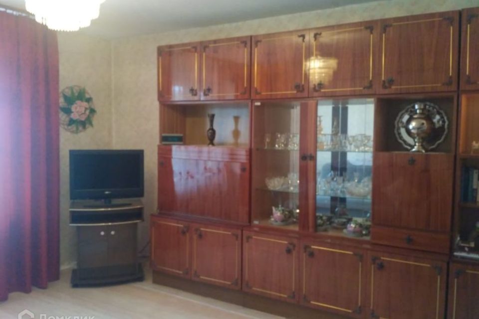 Продаётся 4-комнатная квартира, 77.1 м²
