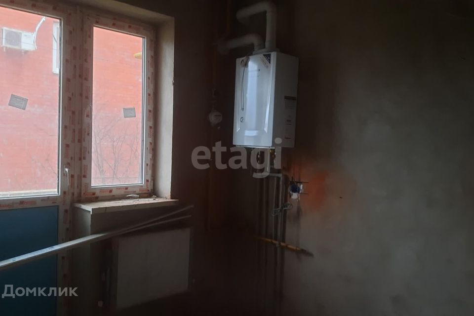 Продаётся 1-комнатная квартира, 35.8 м²