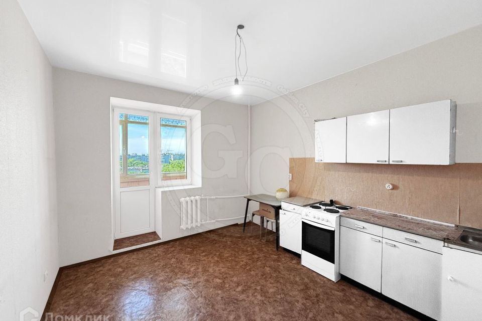 Продаётся 1-комнатная квартира, 43 м²