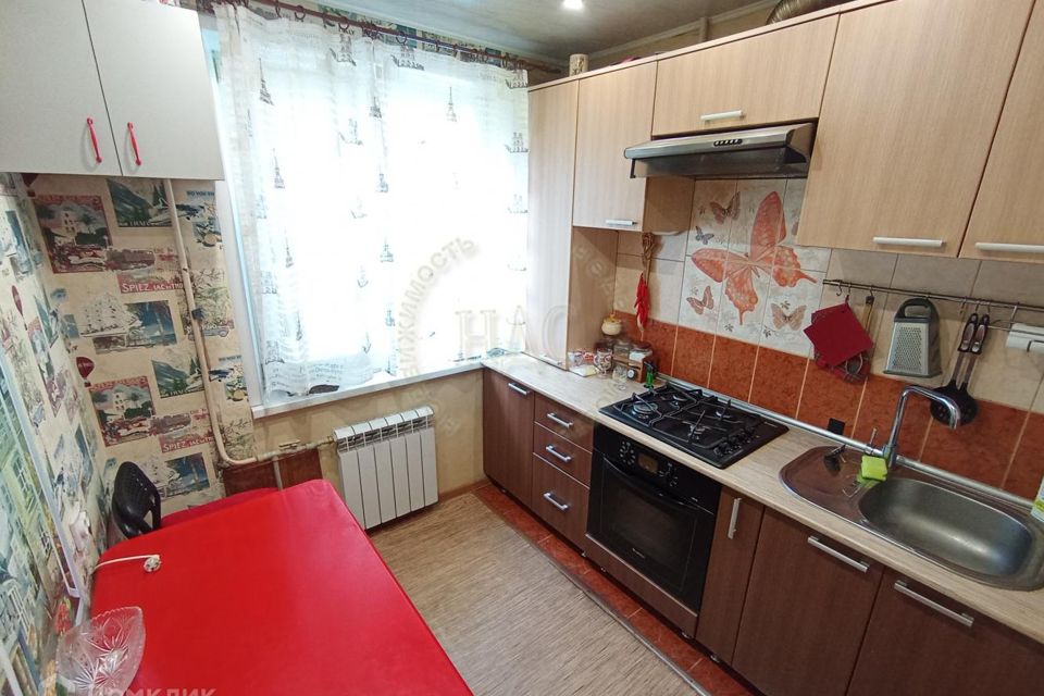 Продаётся 3-комнатная квартира, 61.4 м²