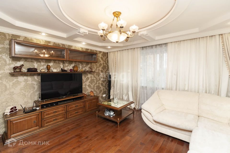 Продаётся 3-комнатная квартира, 98.1 м²