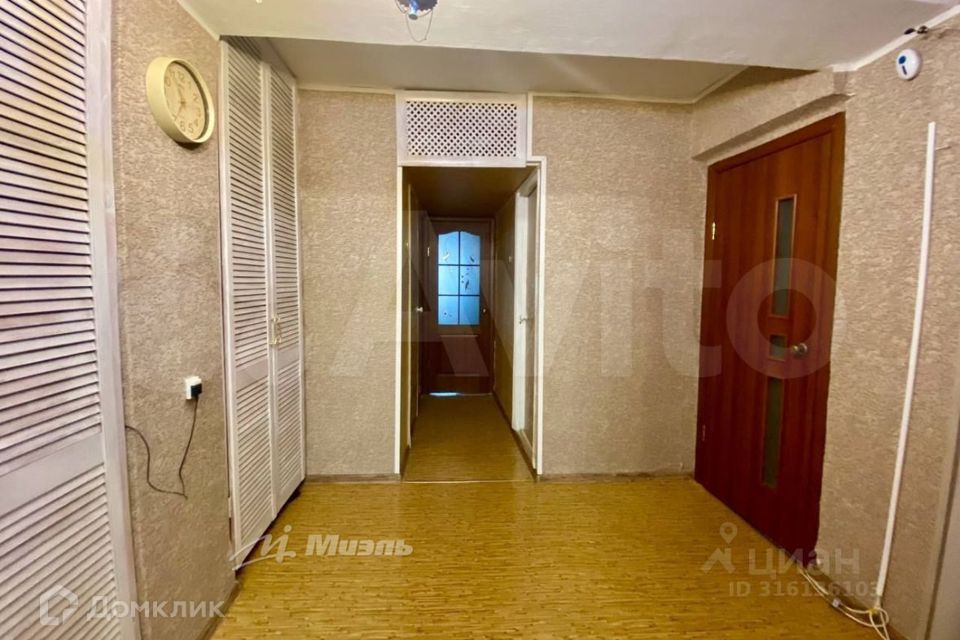 Продаётся 2-комнатная квартира, 55.8 м²