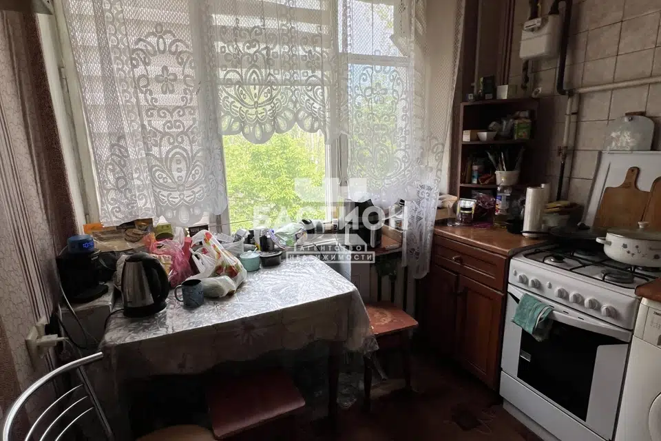 Продаётся 2-комнатная квартира, 56.5 м²