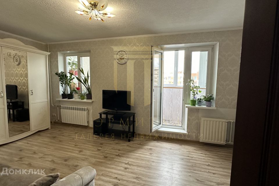 Продаётся 3-комнатная квартира, 70.4 м²